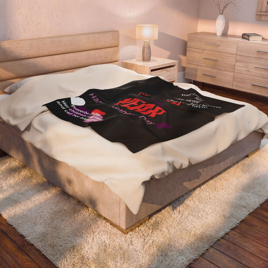 Velveteen Plush Blanket — 'What Moms Deserve' Sentimental Mother's Day Throw